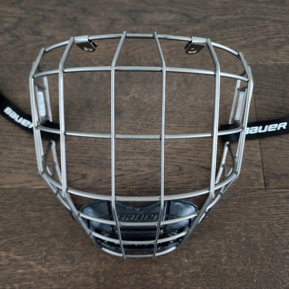 New Bauer Profile III Facemask Full Cage - Medium